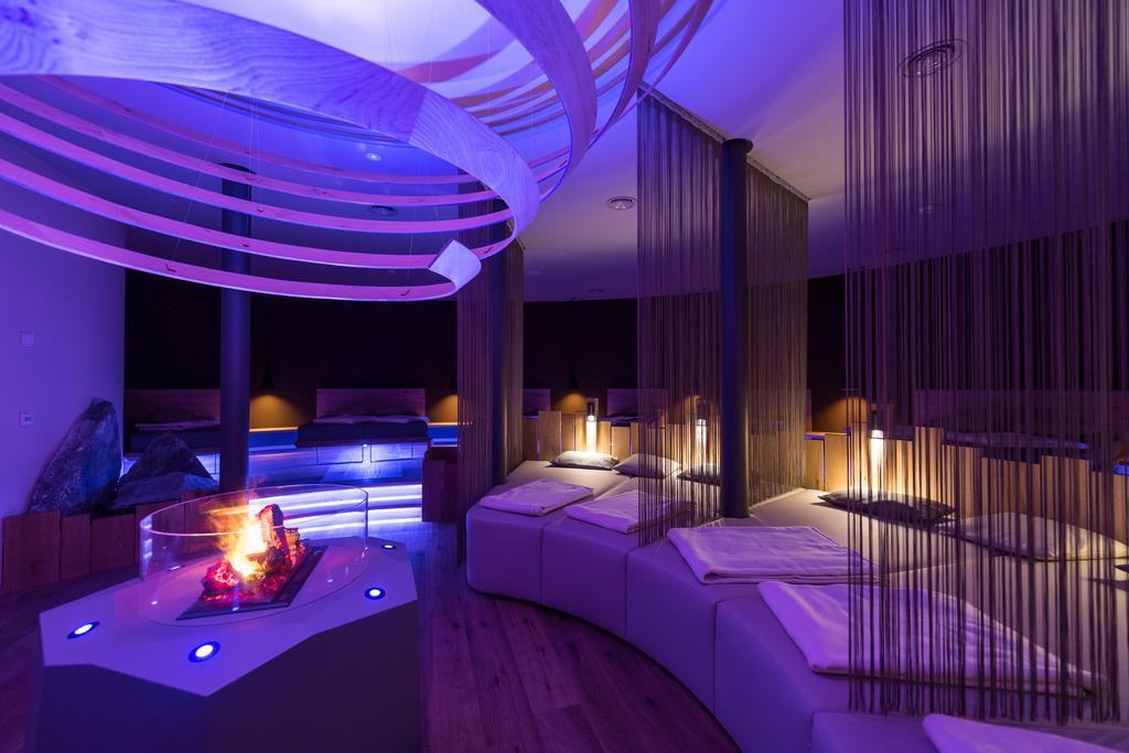 Mirabell Dolomites Hotel - Luxury Ayurveda & Spa Olang Exterior foto