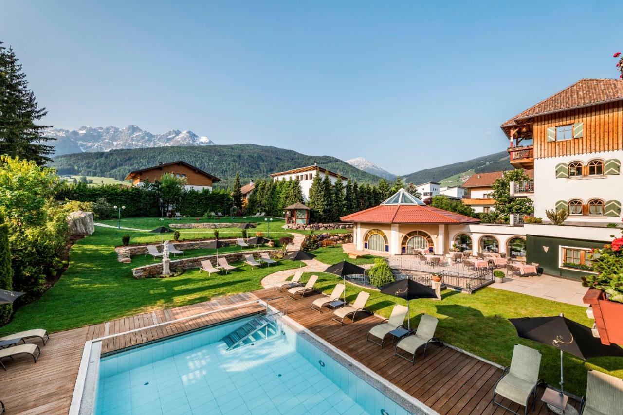 Mirabell Dolomites Hotel - Luxury Ayurveda & Spa Olang Exterior foto